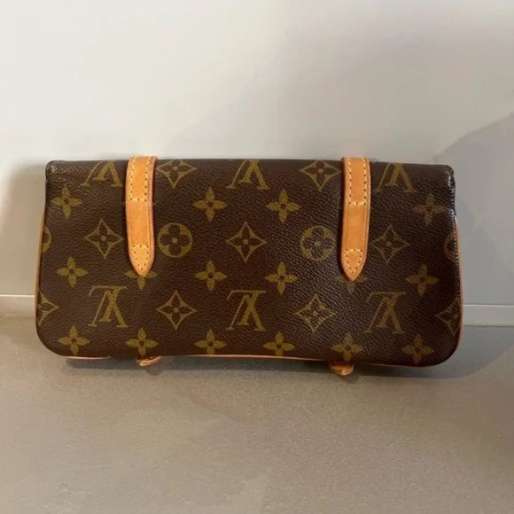 Louis Vuitton Monogram Canvas Pochette Marelle Bag - Picture 2 of 12